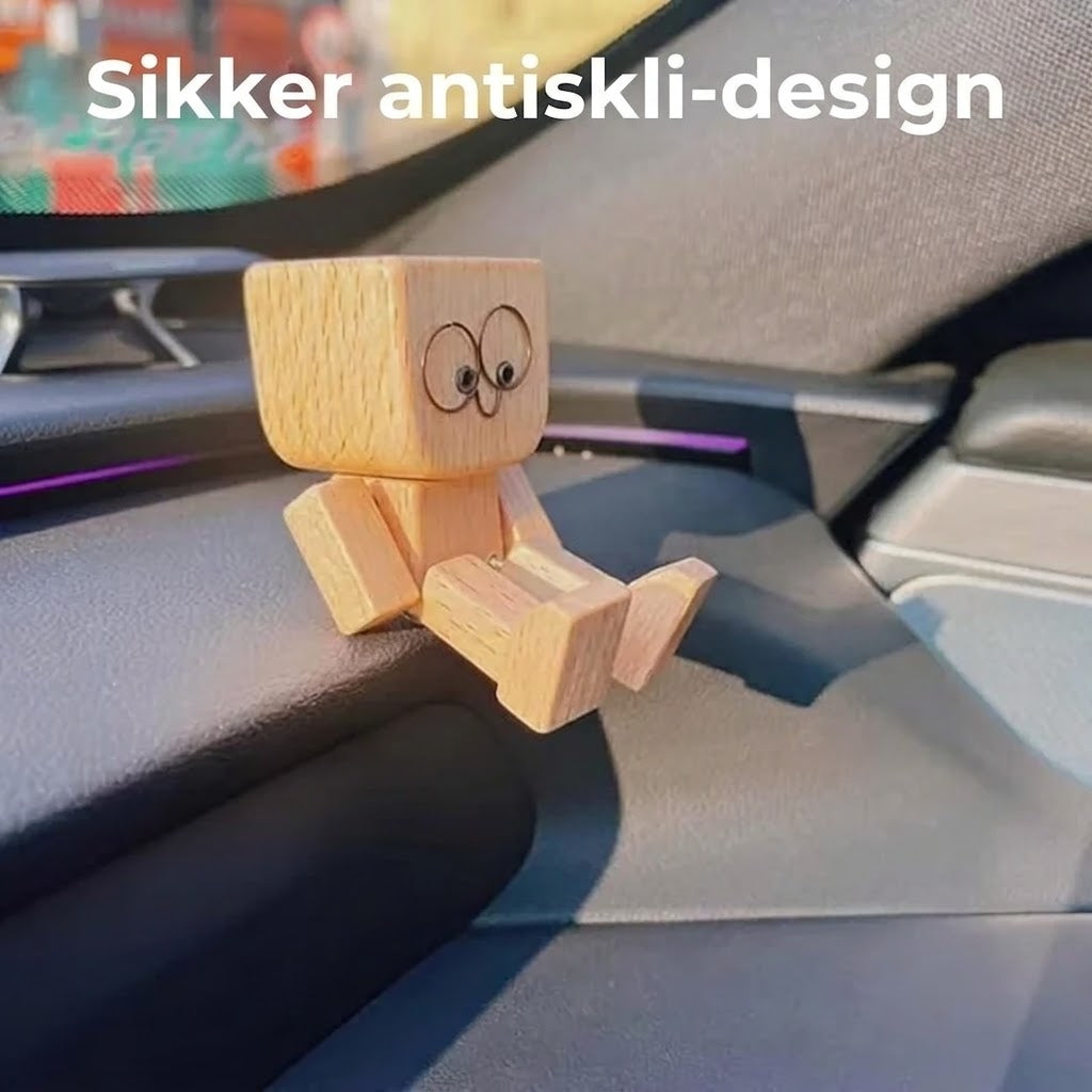 Sjarmerend liten trefigur med gyngefunksjon og 12 magnetiske uttrykk